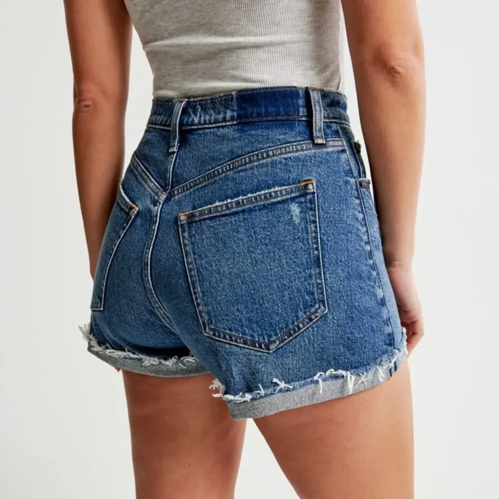 Abercrombie & Fitch High Rise Mom 2.5” Blue Raw Hem Shorts Women’s Size 34/ 18 - Picture 2 of 10